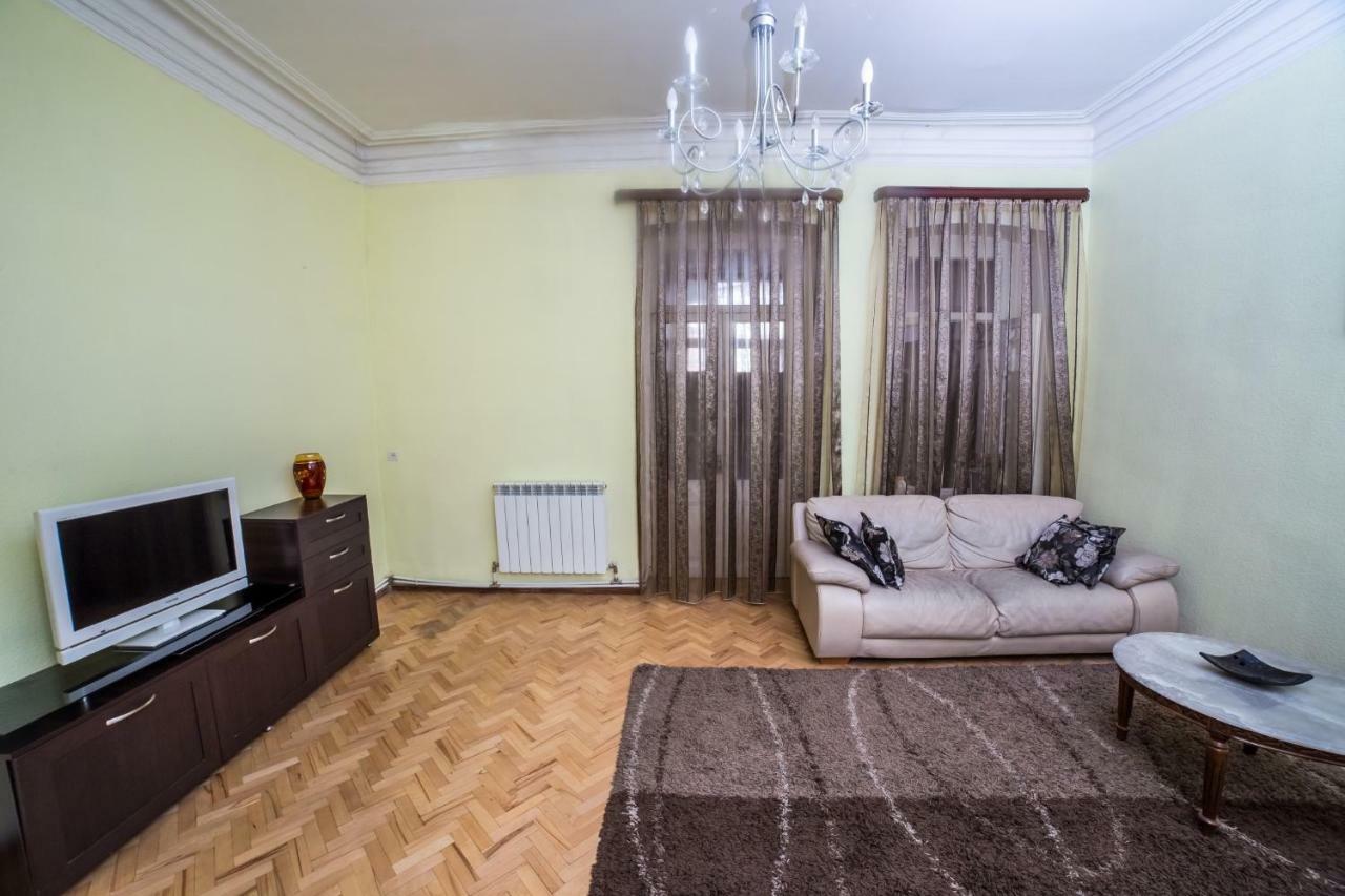 Gold District Apartment Tbiliszi Kültér fotó