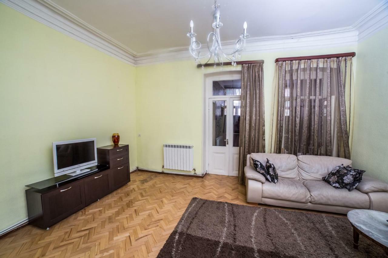 Gold District Apartment Tbiliszi Kültér fotó