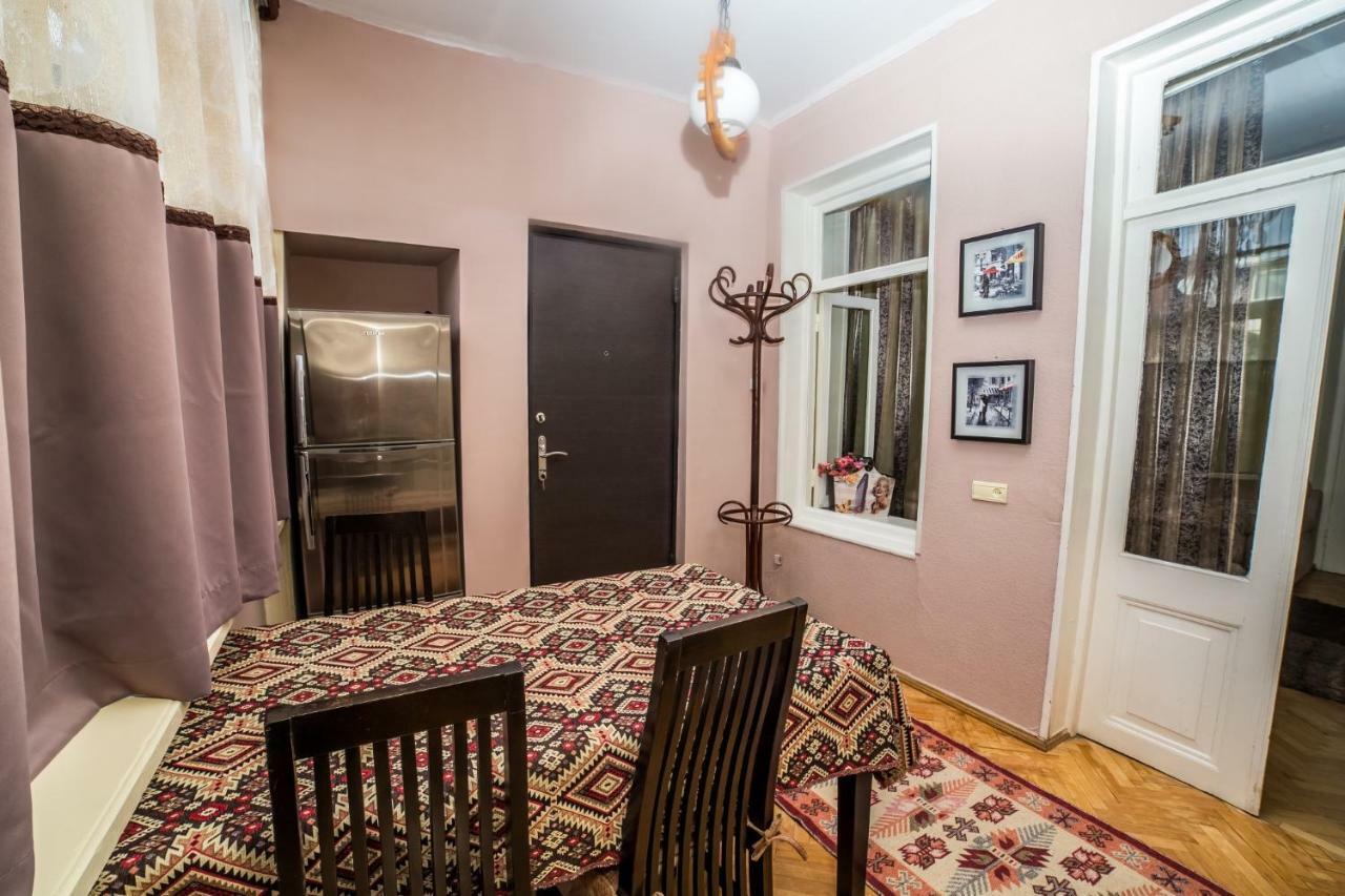 Gold District Apartment Tbiliszi Kültér fotó