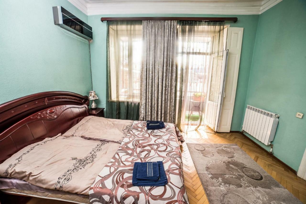 Gold District Apartment Tbiliszi Kültér fotó